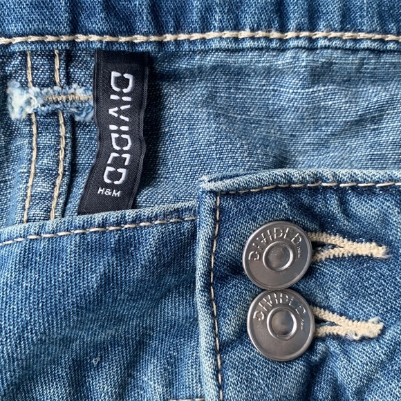 Jean skirt with cargo pockets - Picture 4 of 4